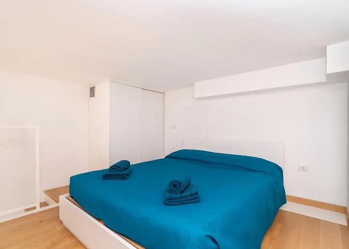Apartment Loft Frola *